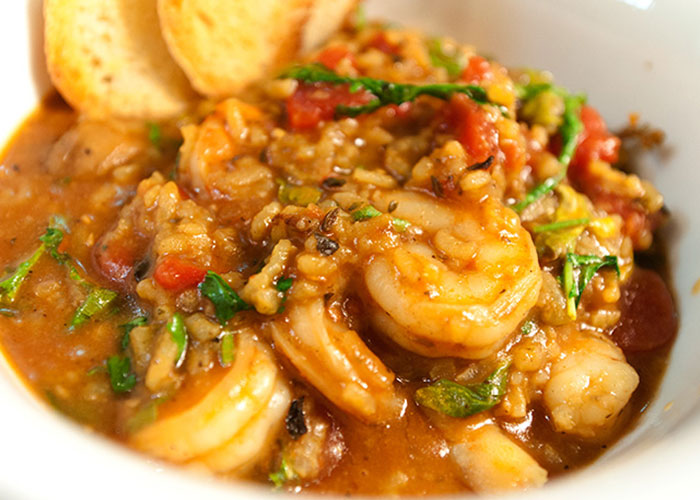 “If You Use A Glass Cutting Board, We Can’t Be Friends”: 50 People Share Their Most “Gatekeeping” Culinary Opinions