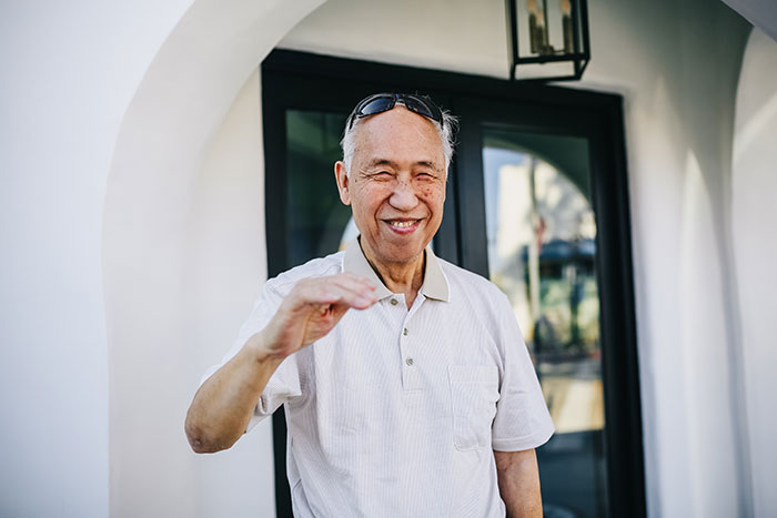 "A Tiny Piece Of Masking Tape Over A Coworker's Mouse Laser": 35 People Share Genius Yet Harmless Ways To Prank Others