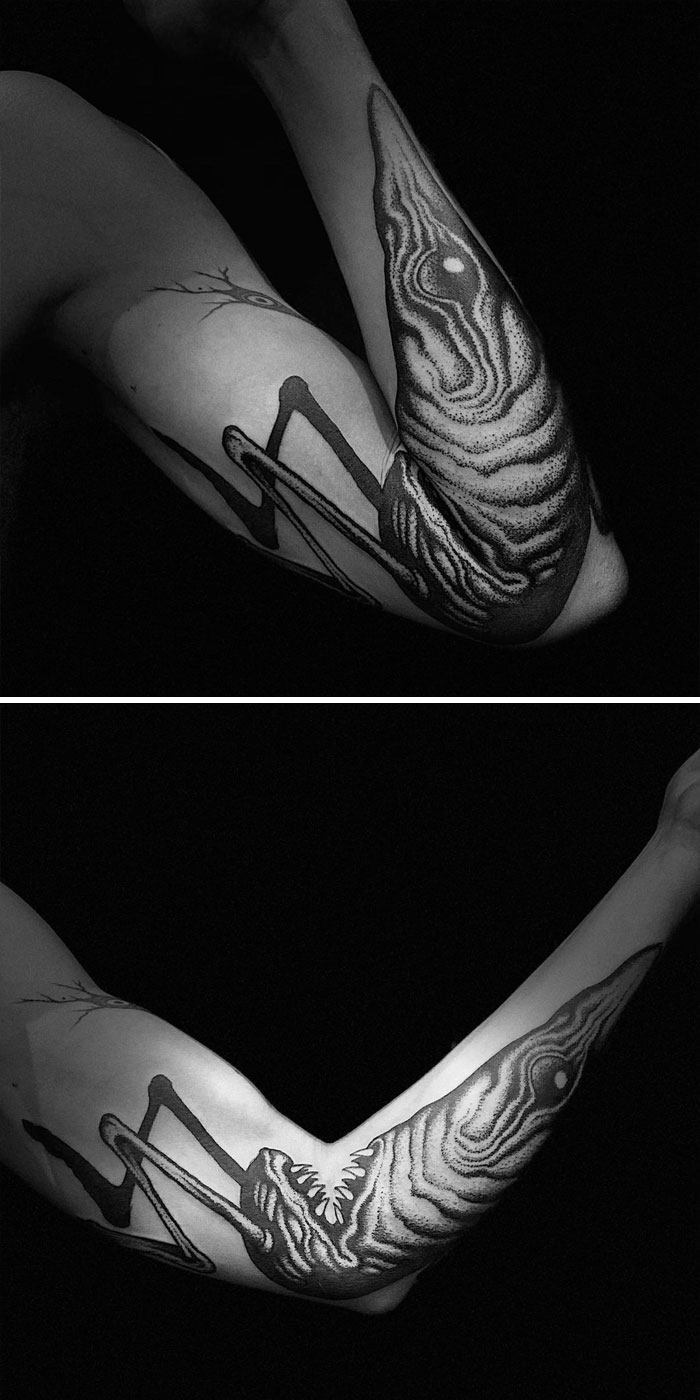 35 Genius Tattoos That Reveal Their True Form When The Body Moves, By Veks Van Hillik Tattoo