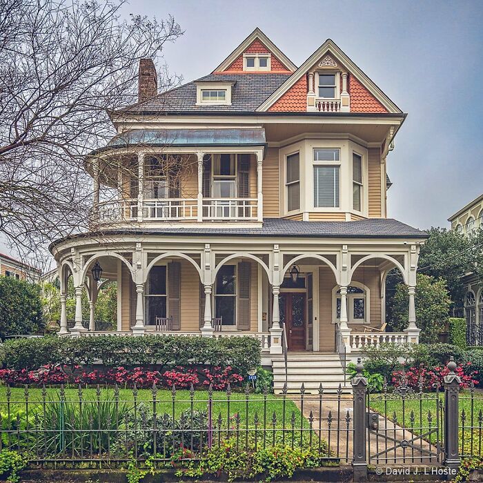 Garden District Victorian