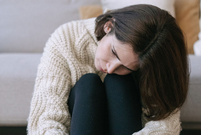 Guy Can't Believe His Wife Wants To Bail On Family Christmas Because Of His Mom's Tradition, The Internet Gives Him A Reality Check