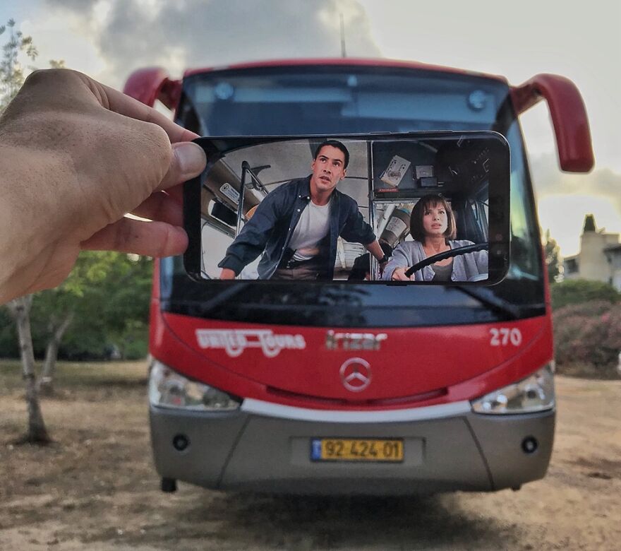 A combination of real-life scene with a pic on a smartphone