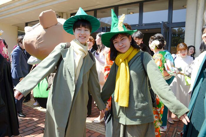 Kyoto-University-Graduation-Outfits