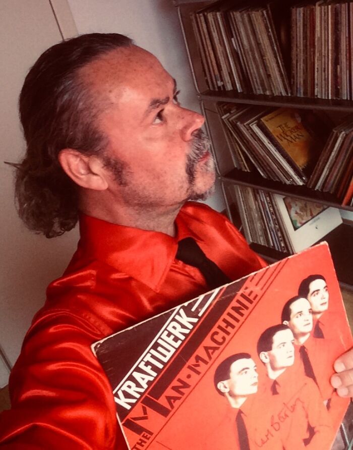 I Dressed As 40 Albums And Artists For A Lockdown Challenge, Here Are My 15 Pics