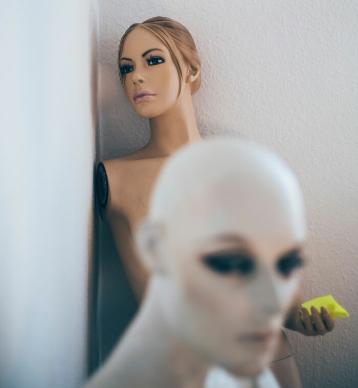 "People Who Are Incapable Of Admitting They Are Wrong" And 30 Other Deal-Breakers, As Shared By Our Community