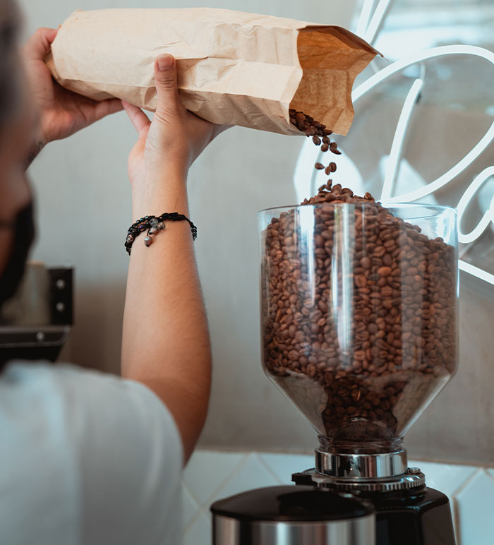 50 Examples Of Men Lacking Basic Life Skills And Expecting Their Female Coworkers To Cover For Them