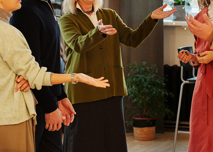 Mom &ldquo;Publicly Embarrasses&rdquo; Rude Vegan Daughter-In-Law At Thanksgiving