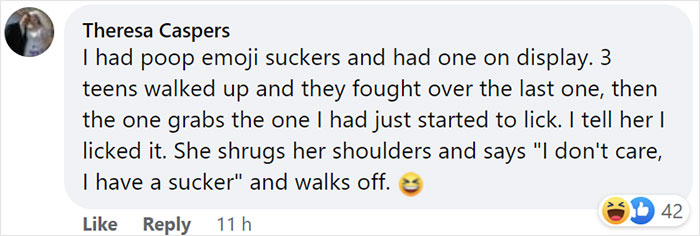 Potatoes For Trick-Or-Treaters Become An Instant Hit In This Neighborhood, People Chime In With The Weirdest Halloween Treats They've Seen