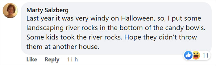 Potatoes For Trick-Or-Treaters Become An Instant Hit In This Neighborhood, People Chime In With The Weirdest Halloween Treats They've Seen