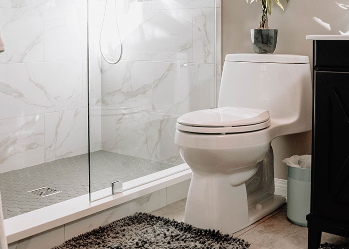 40 People Share The Non-Negotiable Rules They Have In Their Homes, And Some Are Very Strange