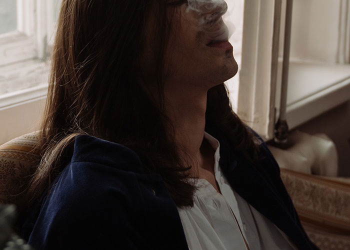 40 People Share The Non-Negotiable Rules They Have In Their Homes, And Some Are Very Strange