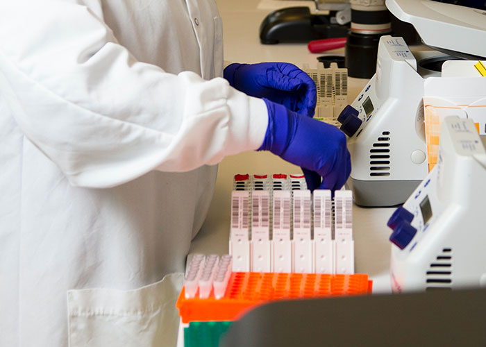 Someone Asks Childfree People Over 40 How They Feel About Not Having Kids, Gets 30 Honest Answers