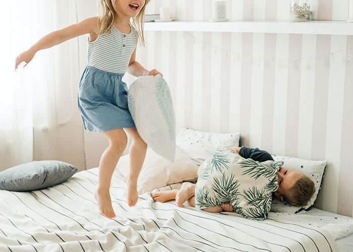 30 Surprising, Unsettling, And Sweet Moments Captured On Nanny Cams, As Shared In This Online Group