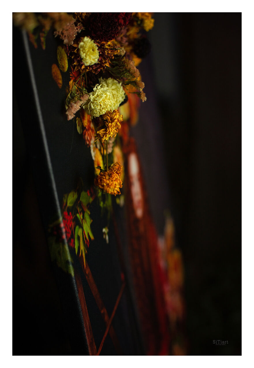 A Fellow Florist And I, The Photographer, Made 11 Portraits Of Months Using Live Flowers To Highlight The Genuineness Of Each Season