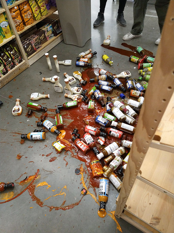 Someone Incorrectly Assembled The Shelves At The Store I Work In, And Now I'm Lost In The Sauce