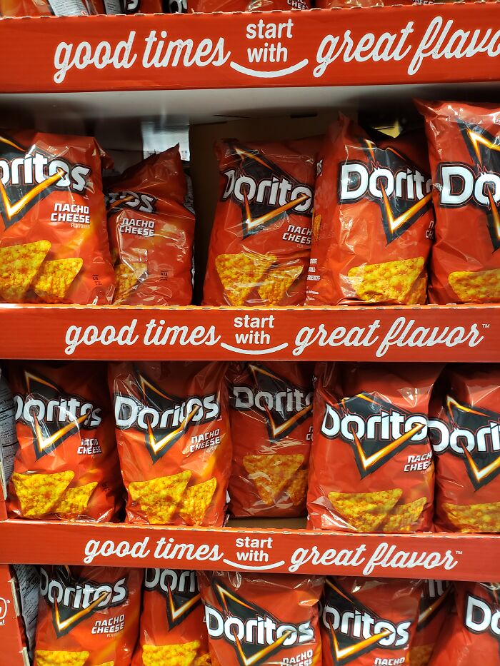 40 Things People Considered Luxuries For The Rich Until They Realized They Just Grew Up Broke