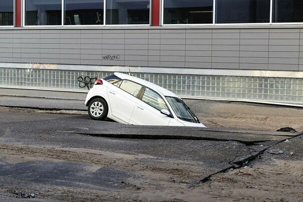 Post Your Pothole From Your City