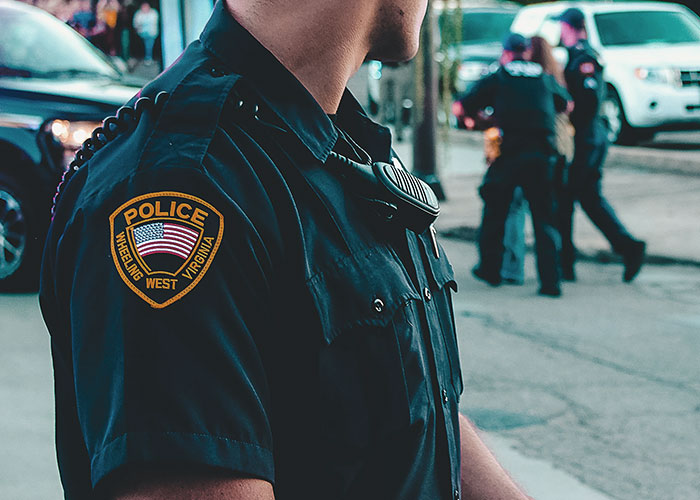 30 Street-Smart People Share How To Spot The Signs Of A Bad Neighborhood Early Enough To Leave Unharmed