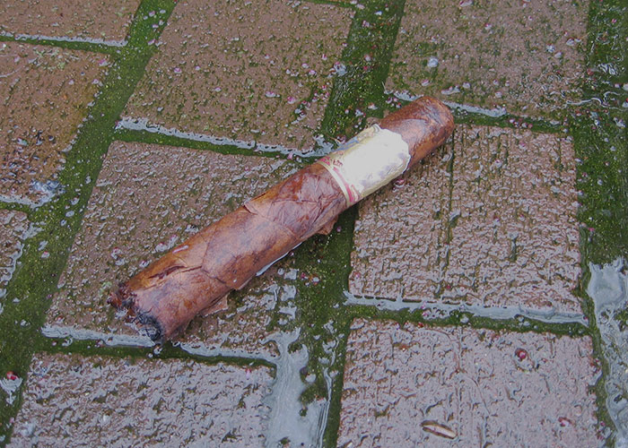 30 Street-Smart People Share How To Spot The Signs Of A Bad Neighborhood Early Enough To Leave Unharmed