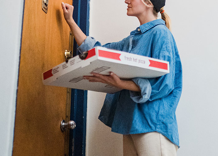 30 Street-Smart People Share How To Spot The Signs Of A Bad Neighborhood Early Enough To Leave Unharmed