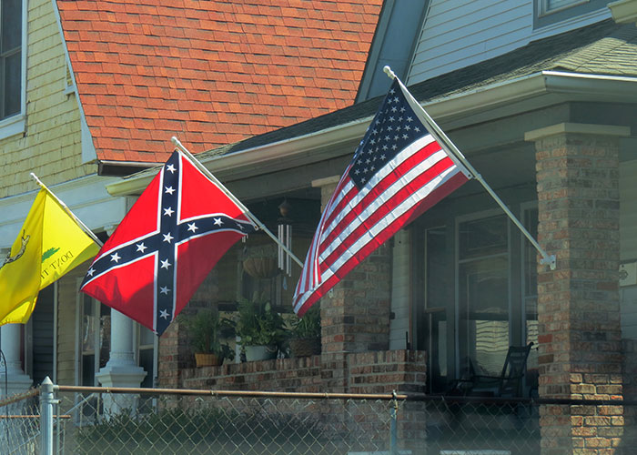 30 Street-Smart People Share How To Spot The Signs Of A Bad Neighborhood Early Enough To Leave Unharmed