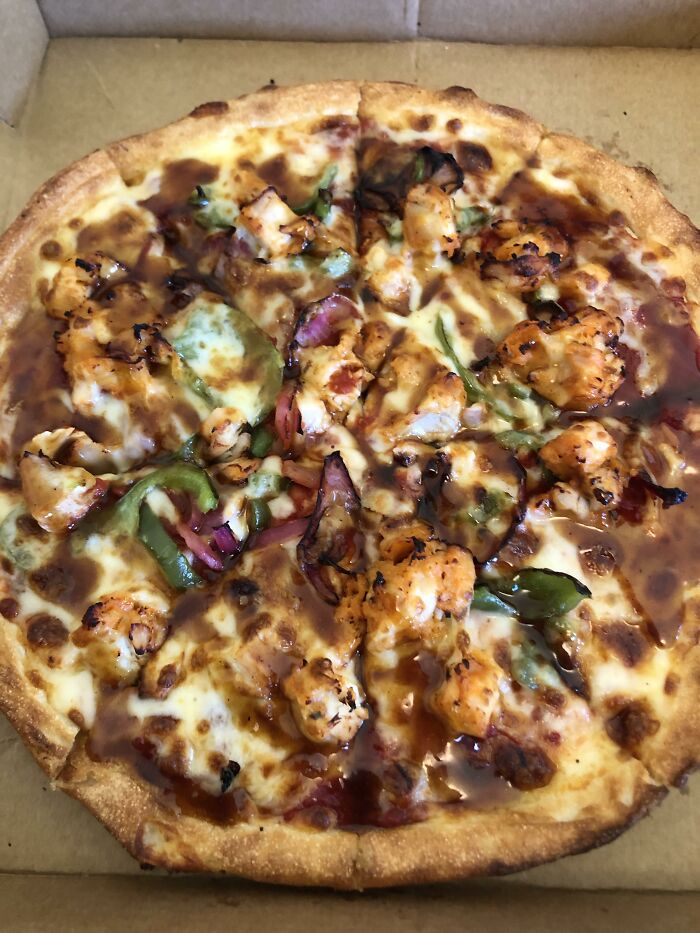 Pagué un extra de €1,50 para ponerle espinaca a la pizza. Esto fue lo que me dieron 