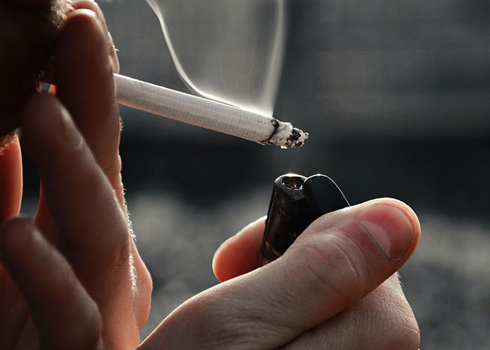 The Internet Applauds This Non-Smoker For Winning An Extra Break By 'Technically' Smoking