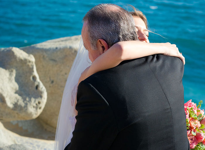 30 Daughters Share What Their Fathers Didn't Know While They Were Growing Up