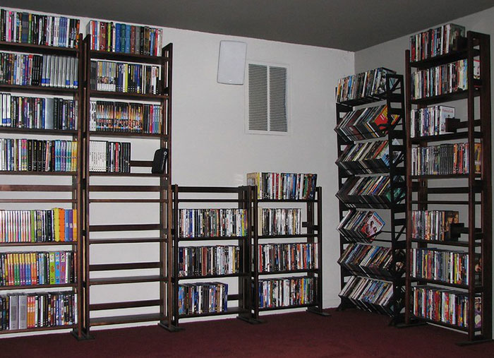 23 Things That Are Slowly Phasing Out In 2022 And Are Probably Going To Completely Disappear