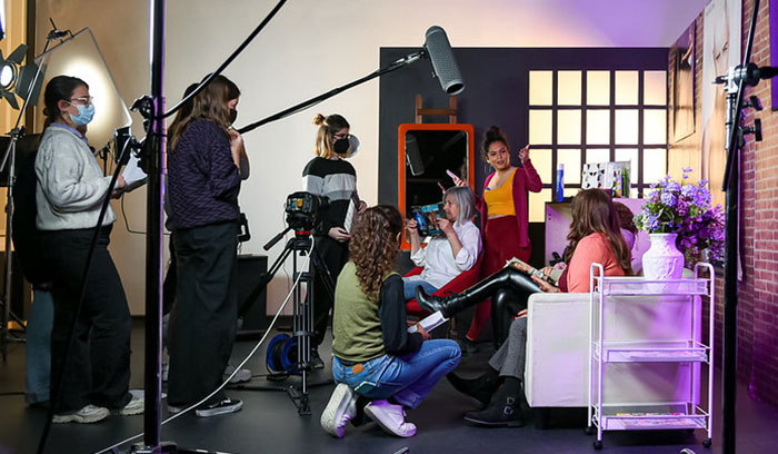 23 Things That Are Slowly Phasing Out In 2022 And Are Probably Going To Completely Disappear