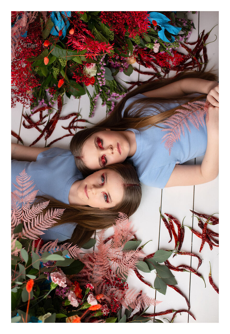 A Fellow Florist And I, The Photographer, Made 11 Portraits Of Months Using Live Flowers To Highlight The Genuineness Of Each Season