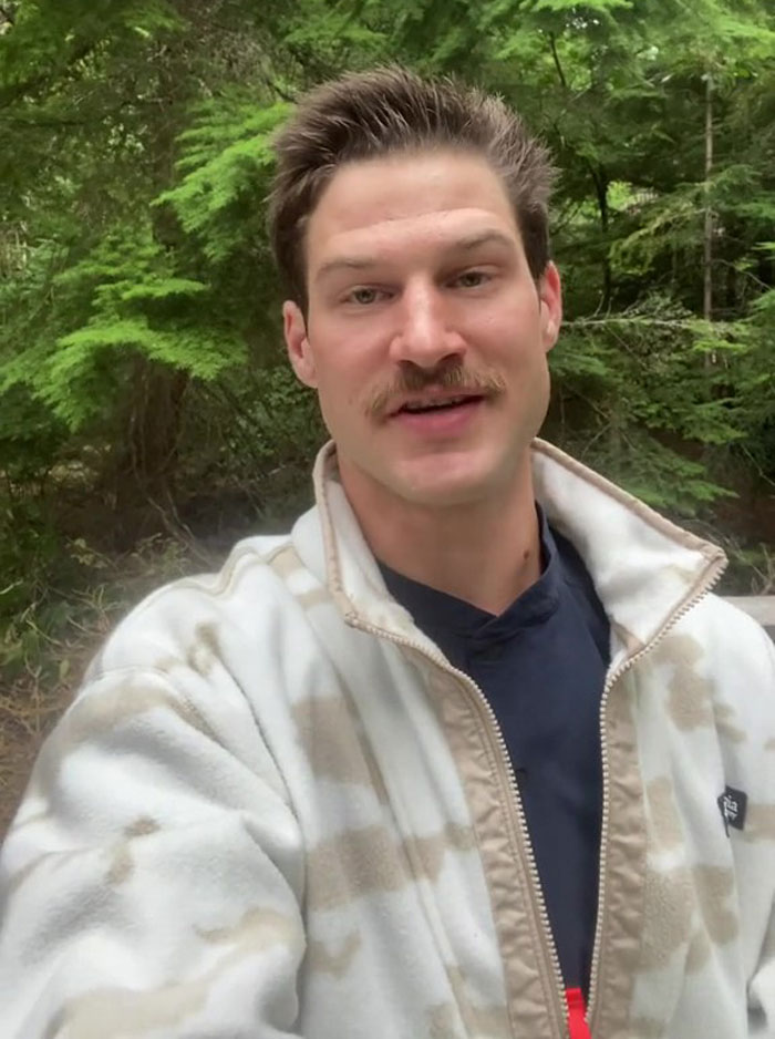 The Truth Behind Why Women’s Clothing Doesn’t Have Pockets, As Shared By This TikTok User The Truth Behind Why Women’s Clothing Doesn’t Have Pockets, As Shared By This TikTok User