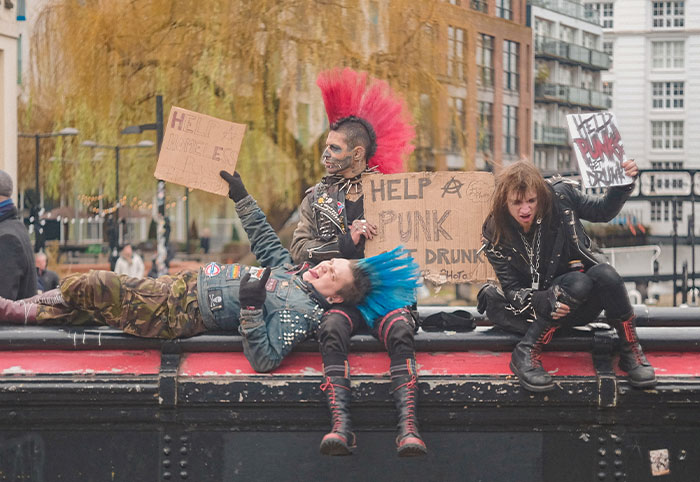 25 "Tendencias" de la crianza moderna que resultan insoportables para muchos