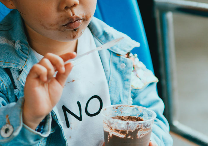 25 "Tendencias" de la crianza moderna que resultan insoportables para muchos