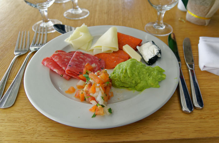 Entitled Husband And His Brother Think His Wife Complains Too Much Because She&rsquo;s The Only One Responsible For All The Housework, Are Given An Ultimatum