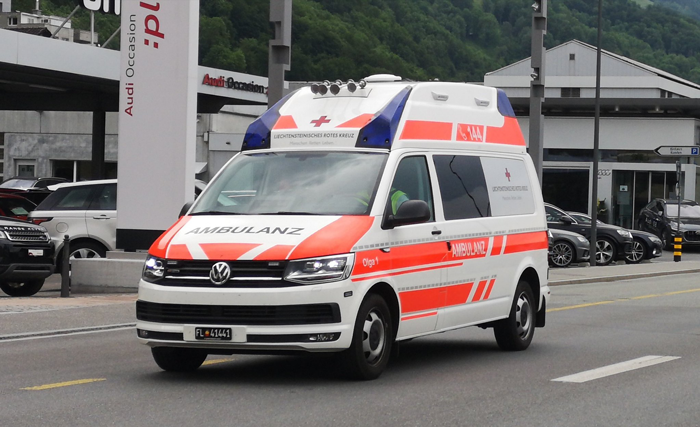 Corporate Policy Demands Employees Check Work Emails Daily, Witty Part-Timer Complies Maliciously, Charges Company For Each Check