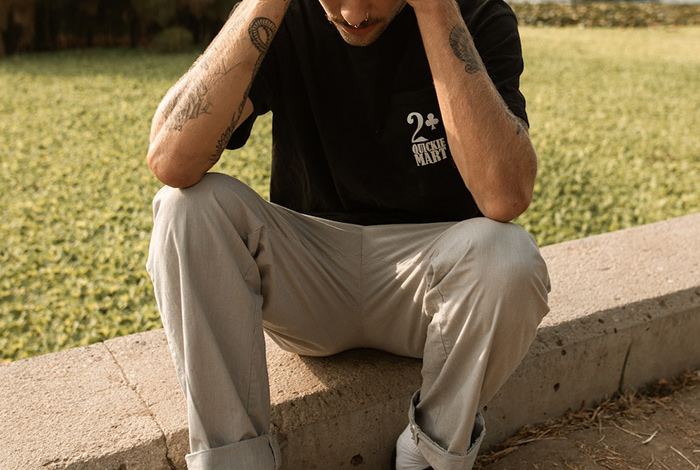 Person Has A Minivan That Was Blocking Their Driveway Towed, Decides To Play Dumb When They See How Rude The Owner Is When He Shows Up