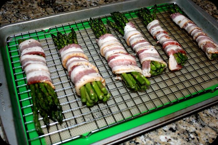 Someone In This Online Group Asked “What’s Your Stupidest Cooking Opinion So We Can All Fight About It?” And 30 People Joined The Thread