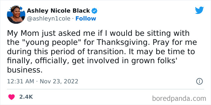 Tweet from a woman sharing a funny Thanksgiving moment, part of funniest tweets from women that will make you ROFL.