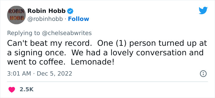 25 Famous Authors Share Their Worst Moments After This New Author Opened Up About How Only 2 People Showed Up To Her Book Signing
