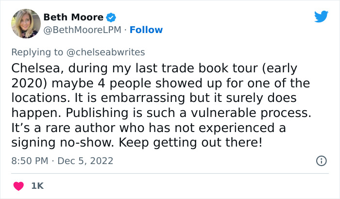 25 Famous Authors Share Their Worst Moments After This New Author Opened Up About How Only 2 People Showed Up To Her Book Signing