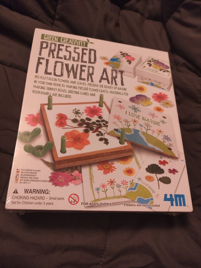 I Am Woman Over 40, Mother Of 3 Teenagers. My First Thought Was- I Know What It Is, Did This In The Kindergarden. And My Gifter Said: "When I Saw It- I Immediately Thought Of You!" 🤦🏼‍♀️