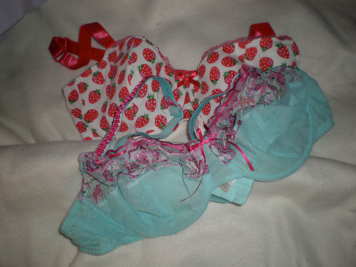 Woman Breaks Up With Her Boyfriend After Being Together For 4 Months As He Throws A Fit Over Her Undisclosed Plastic Surgeries Woman Breaks Up With Her Boyfriend After Being Together For 4 Months As He Throws A Fit Over Her Undisclosed Plastic Surgeries