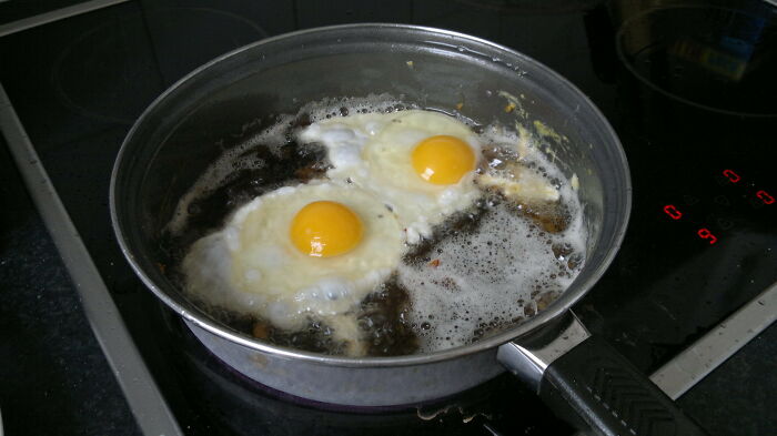 30 People Online Unveil 'Tricks' That Make Matters Easier In Their Kitchen