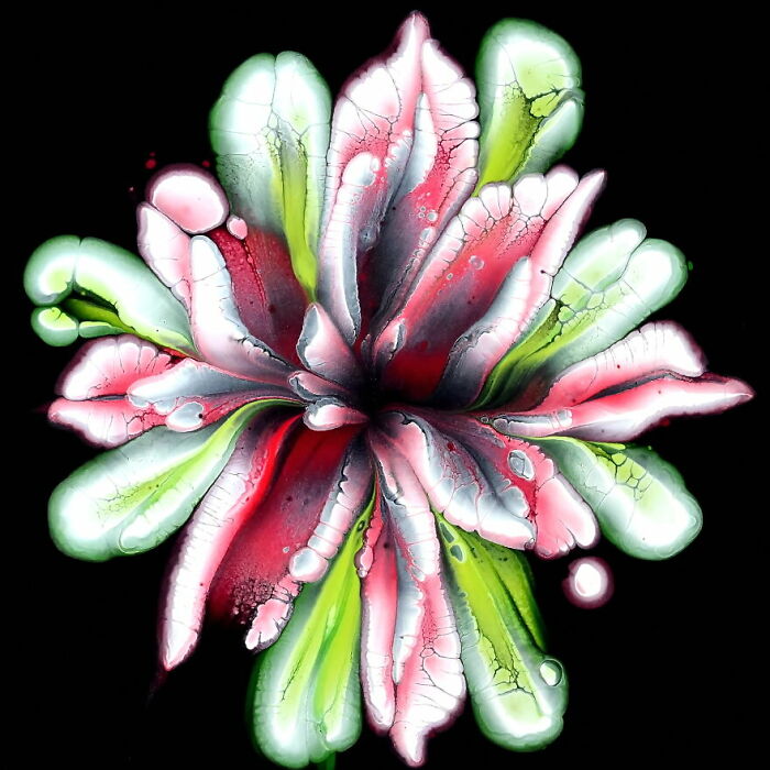 I Use Natural Paint Flow To Create These Art Pieces I Use Natural Paint Flow To Create These Art Pieces