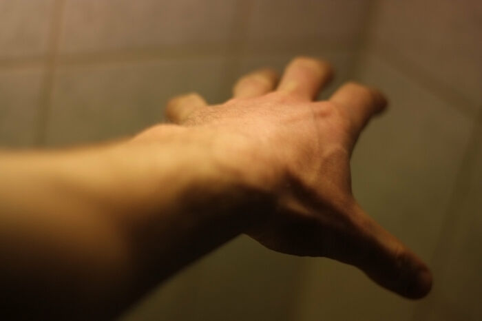 29 Creepy, Scary Or Unpleasant Experiences Solo Travelers In This Online Group Went Through