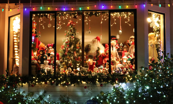 Woman Told To &ldquo;Go Screw Herself&rdquo; After She Stuck Up For Her Daughter Who Didn&rsquo;t Want To Hug A Relative