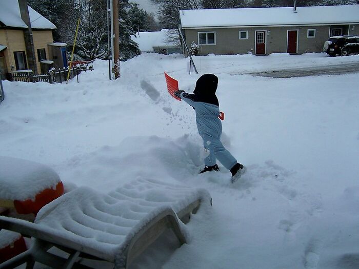 30 Examples Of Privileges That Rich People Have That They Don’t Understand To Be A Privilege