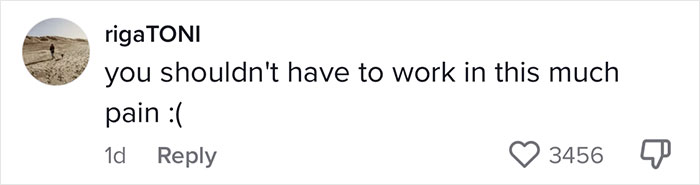 Woman's Face Starts Flaring Up Right Before Work, So She Films What It Looks Like To Raise Awareness