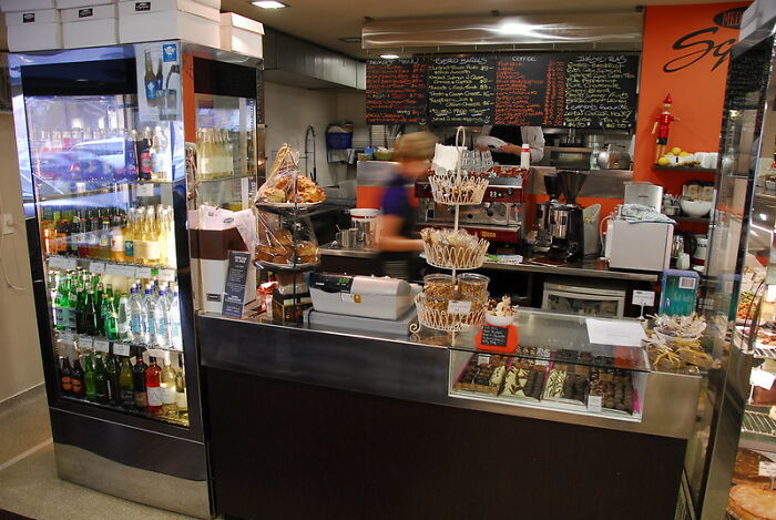 30 Of The Most Uncomfortable Situations People Ever Found Themselves In, As Shared In This Thread